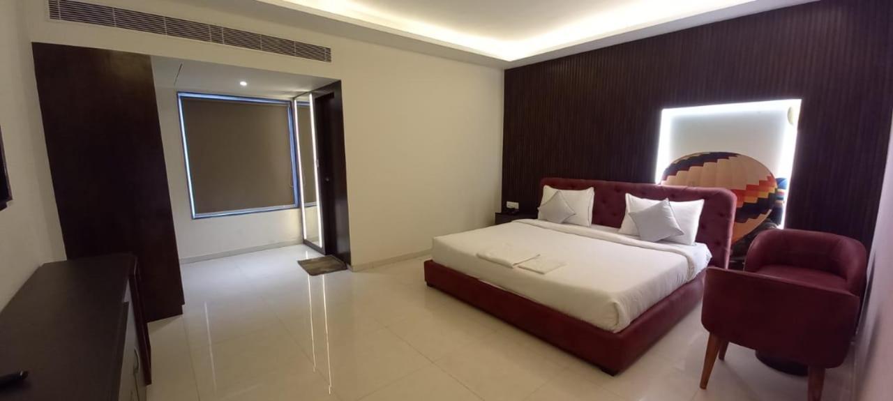 Sawariya- The Boutique Resort Bahraich Bagian luar foto